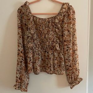 Brand: Hayden Size: M Multicolor floral